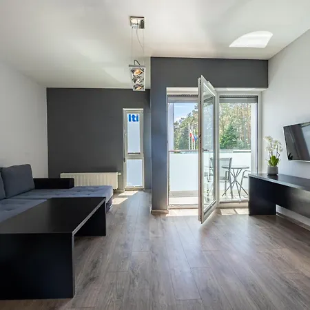 아파트호텔 Baltic 포고르젤리차