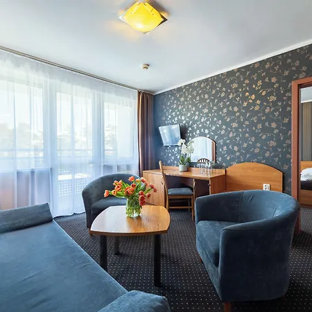 아파트호텔 Baltic 4*